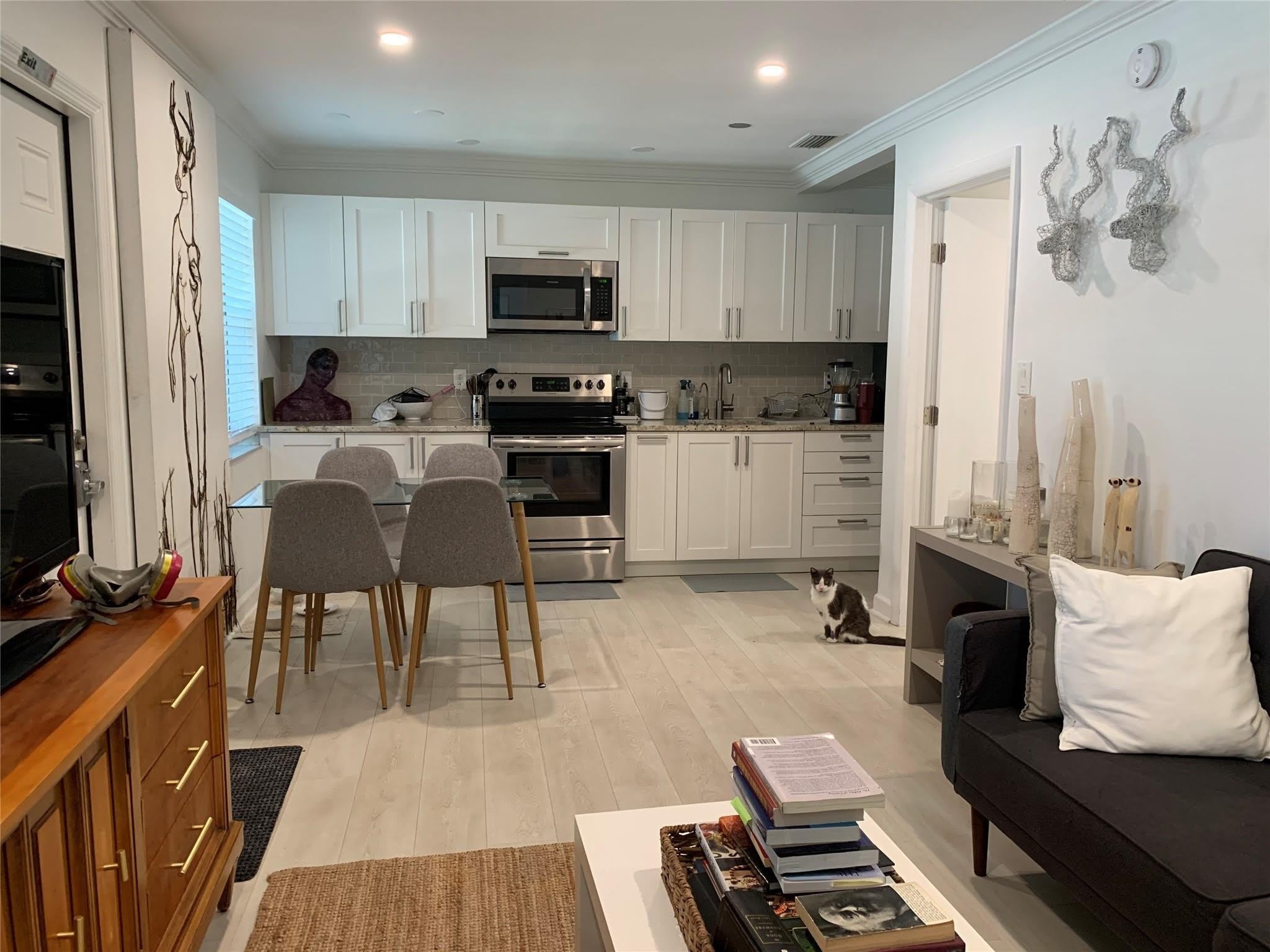 801 SW 10th Street – photo 3