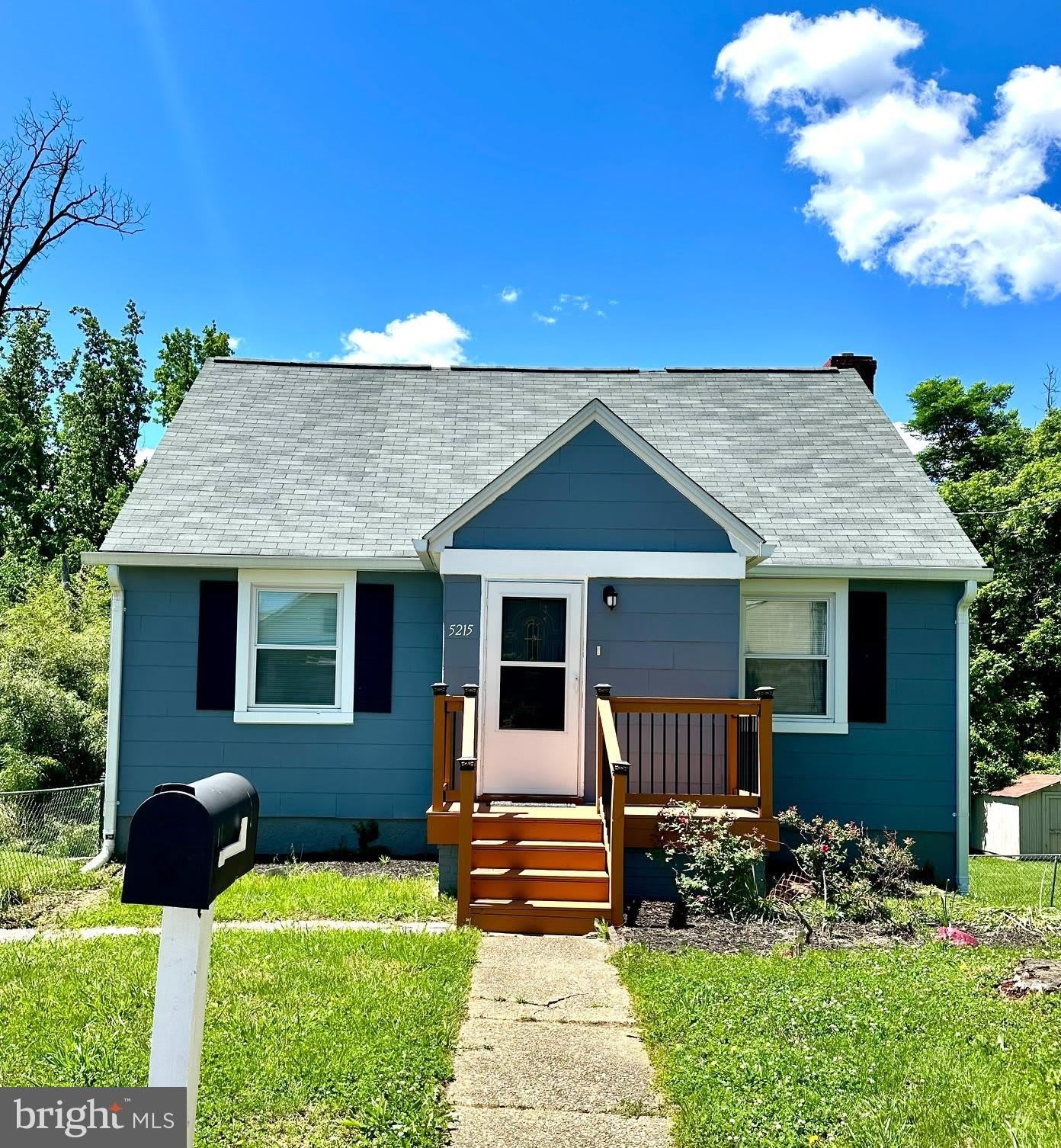 5215 Muth Avenue – photo 2