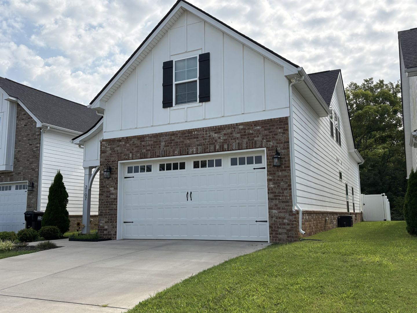 Like New Home 2 Miles To I 24 – photo 3
