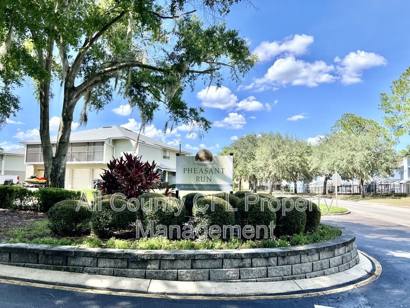 4562 Pheasant Run Drive – photo 2