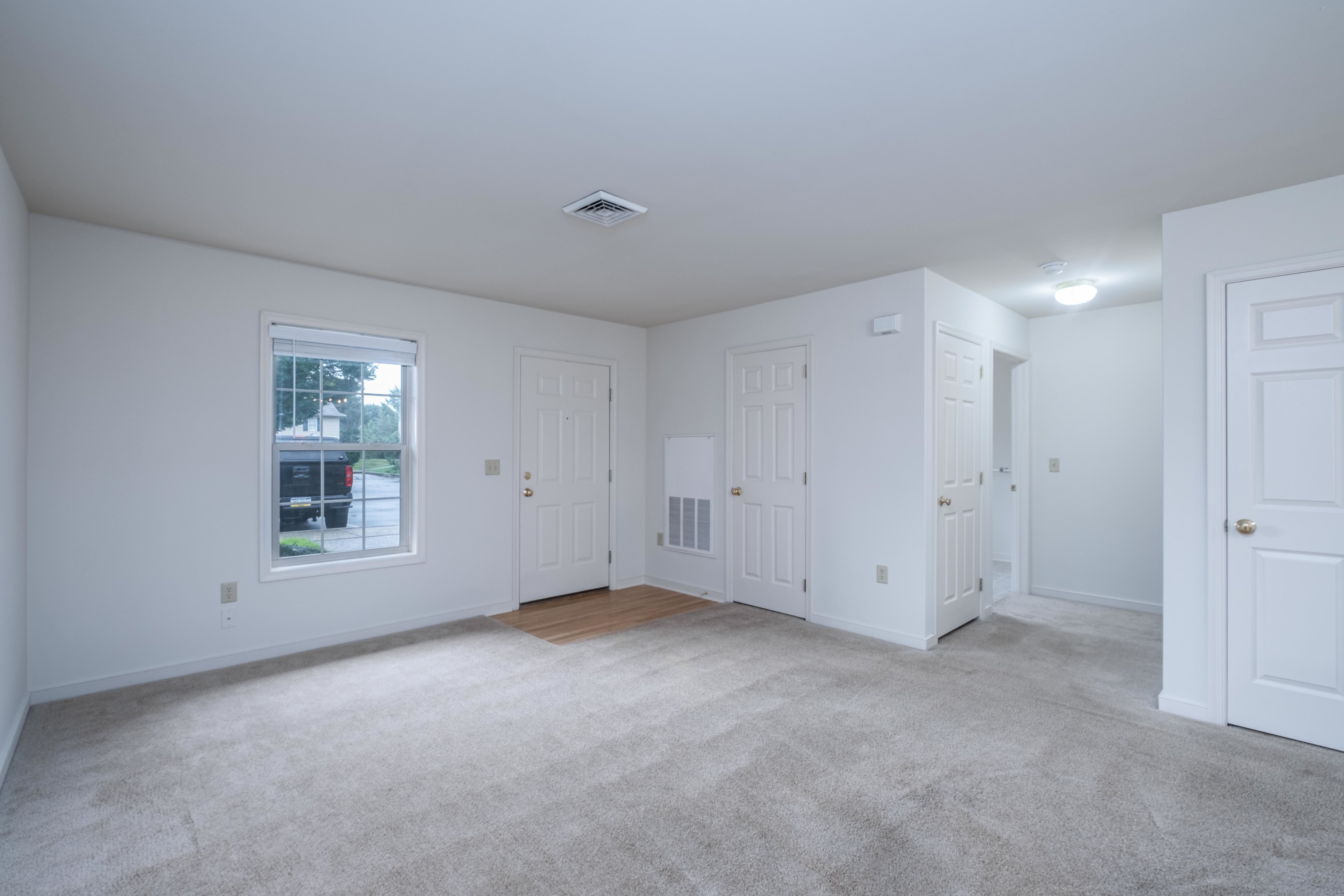 492 Talon Drive – photo 1