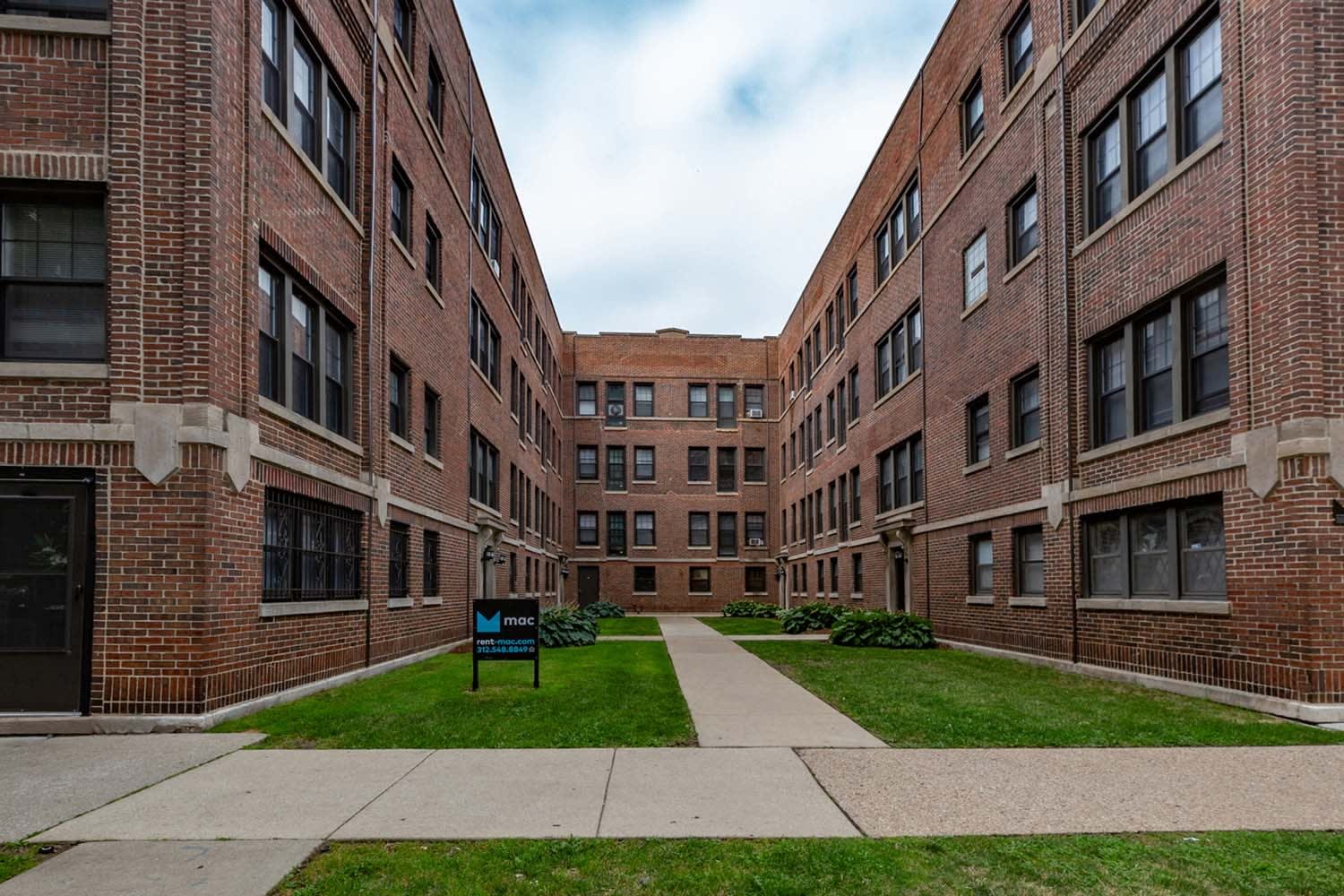 5202-5210 S. Cornell Avenue – photo 5
