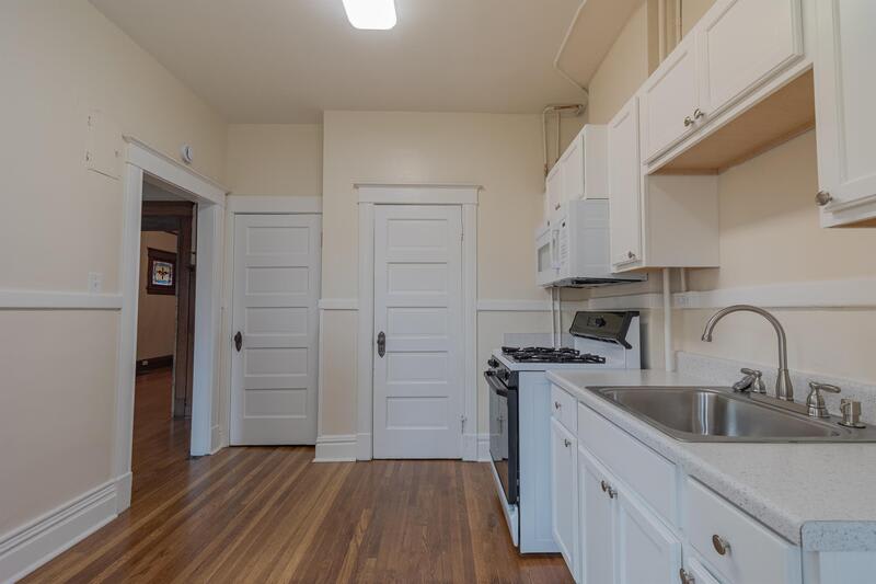 1207 Clayton Street – photo 4