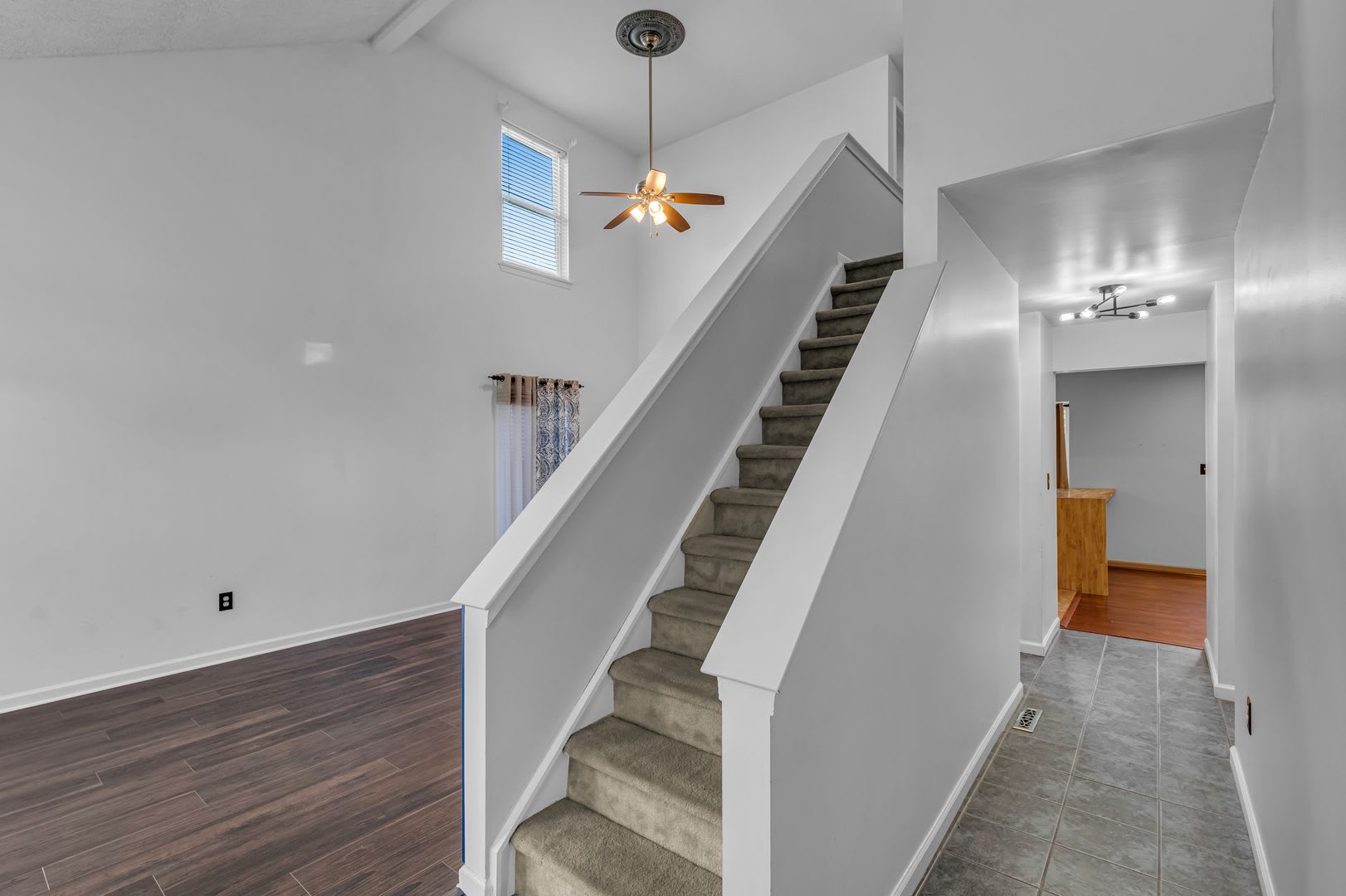 Charming Single Family Home in Coplay Neighborhood – photo 5
