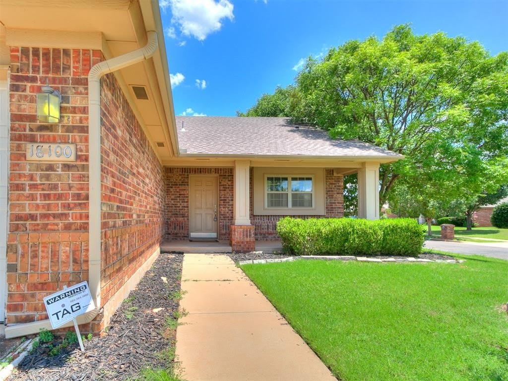 18100 Calle Way – photo 4