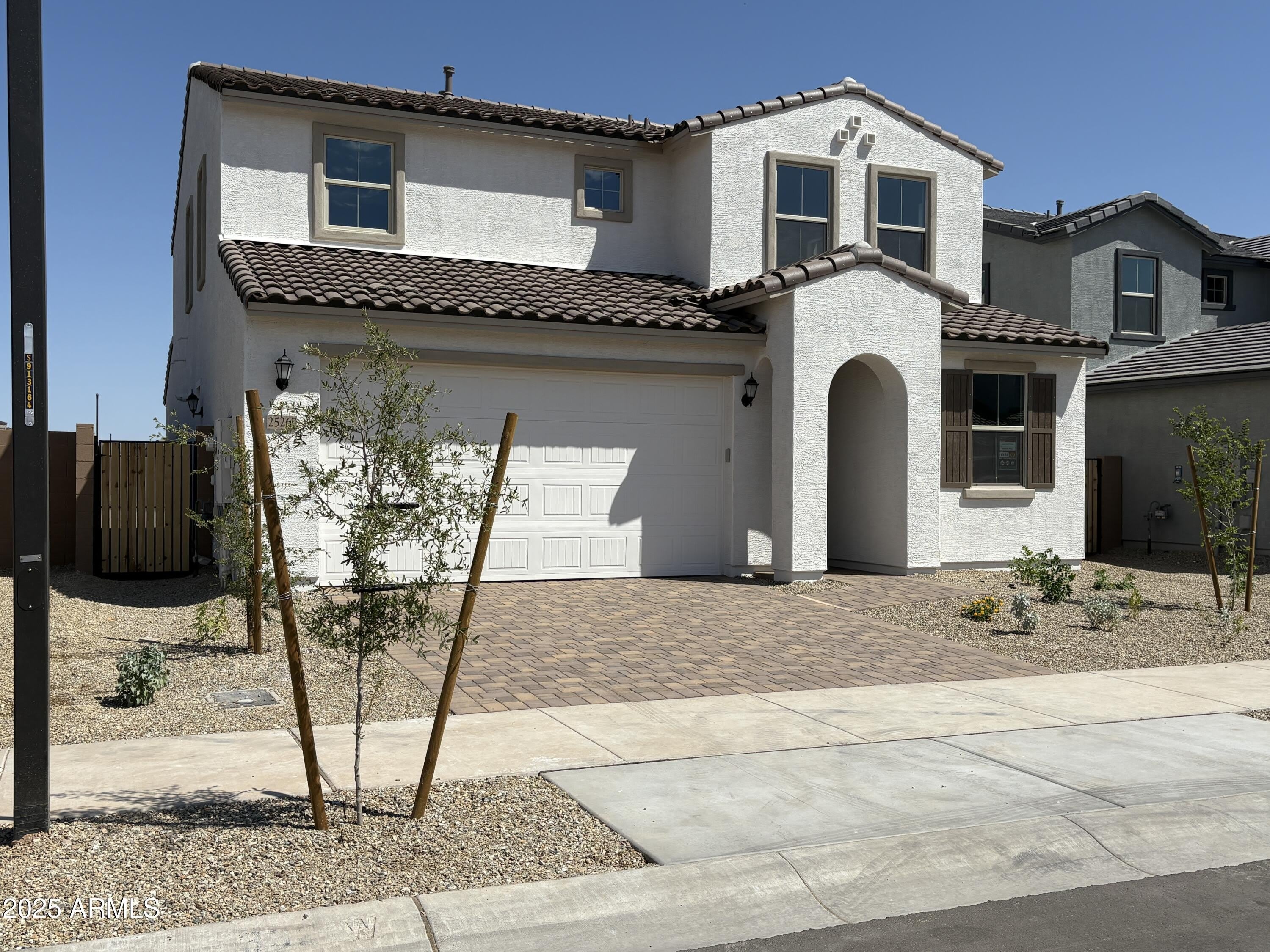 25267 N 172nd Lane – photo 2