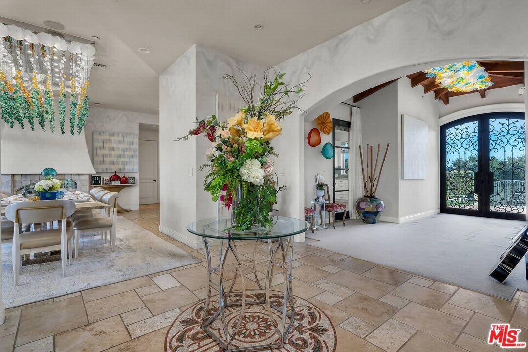 3110 Benedict Canyon Dr – photo 5