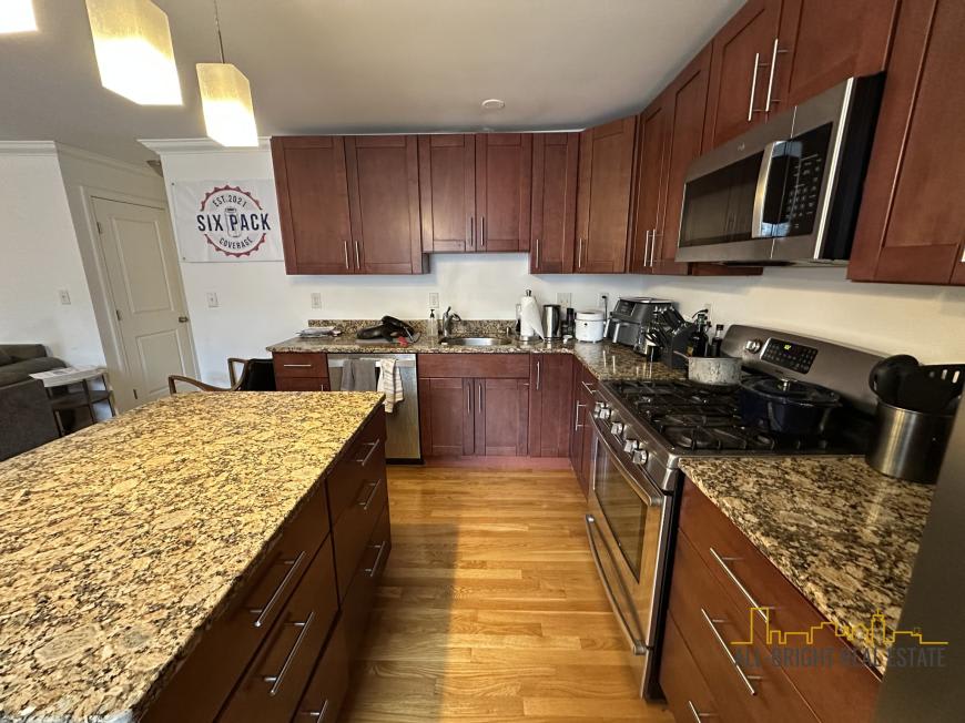 1798 Beacon St. – photo 3