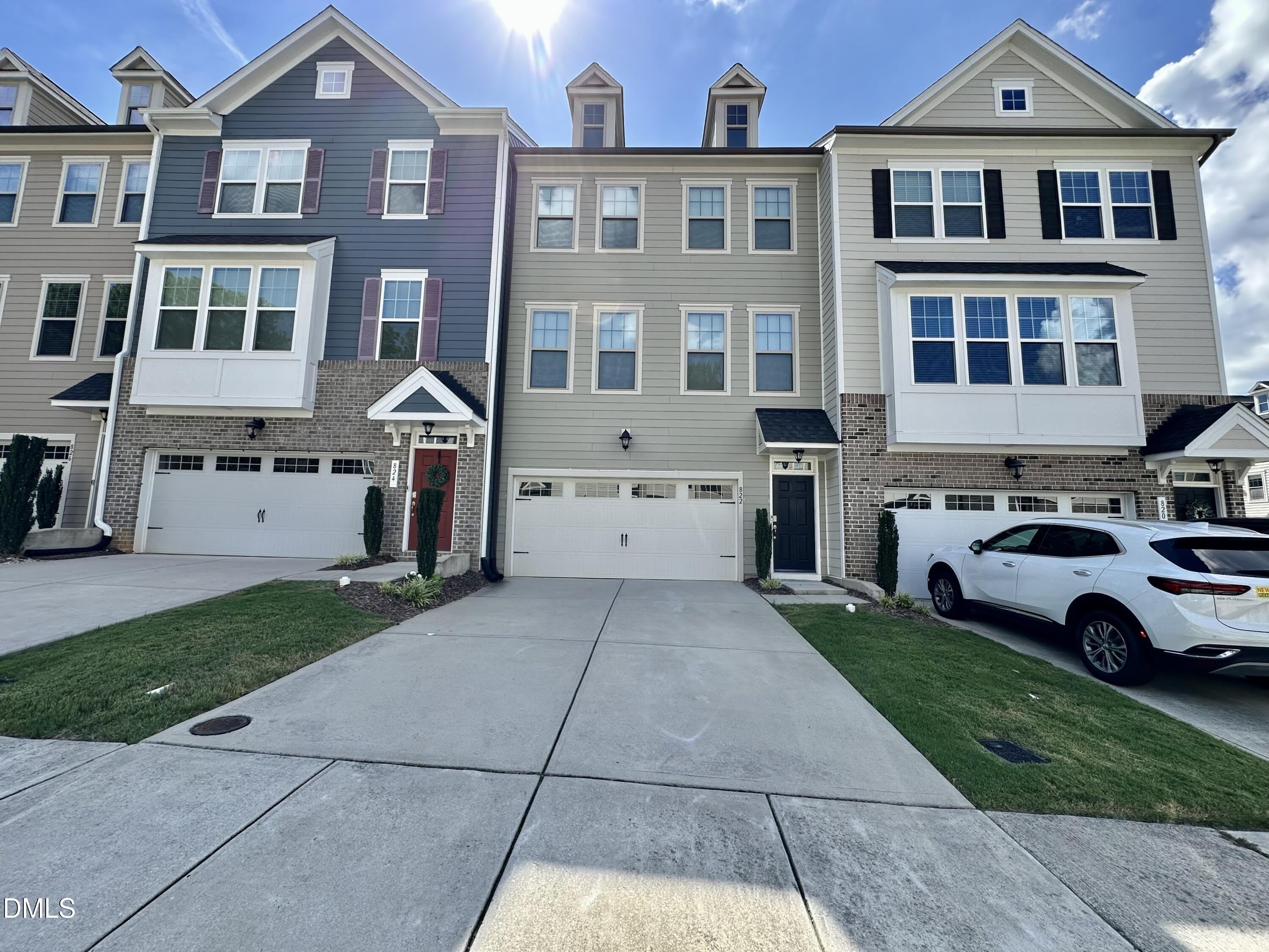 822 Richmont Grove Lane – photo 1