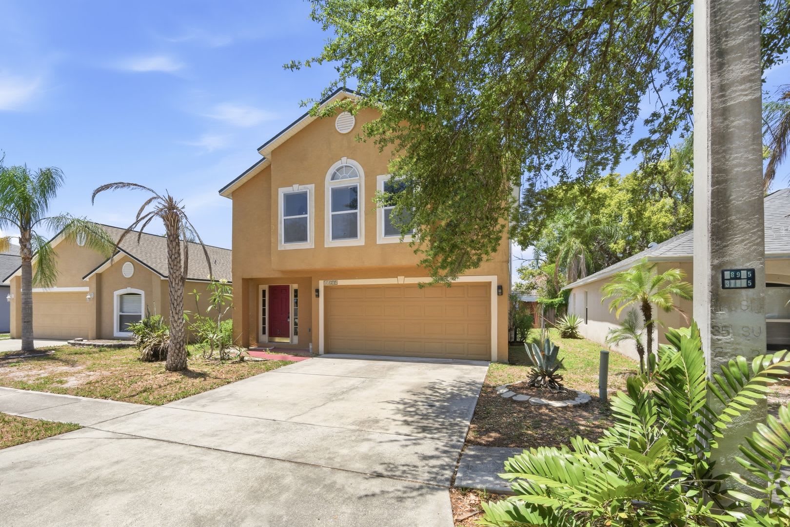 Freshly Painted 4BR Home with Large Backyard – Minutes to I-75 – photo 2