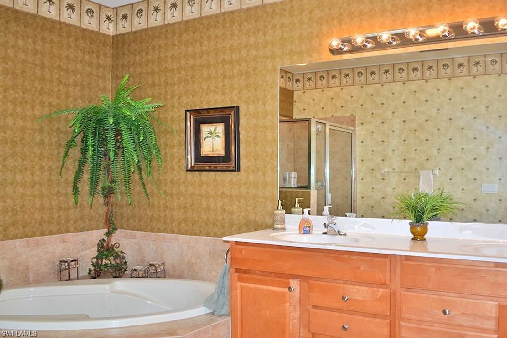 Lovely Home in Forest Park Gated Community – photo 3