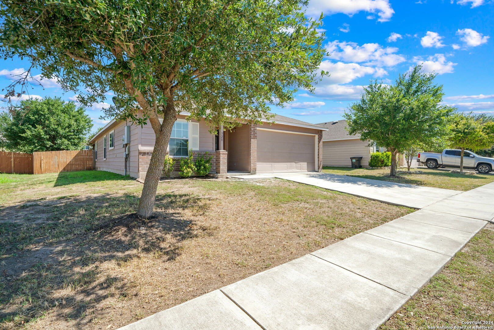 320 LONESTAR GAIT – photo 3