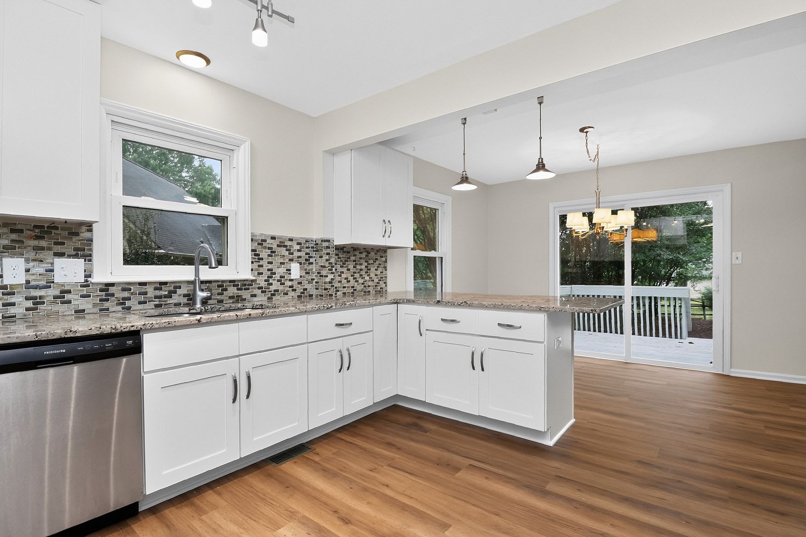 Gorgeous 3 Bedroom Home In Walnut Creek – photo 4