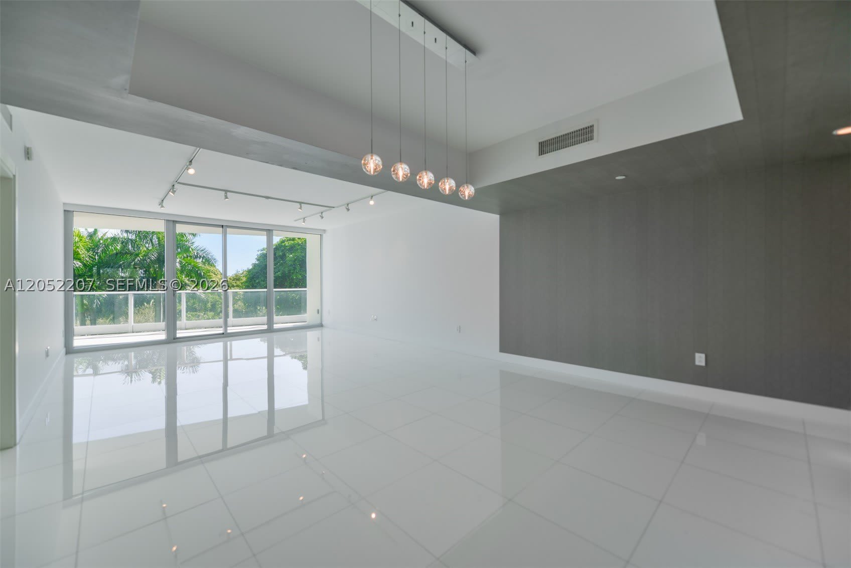2627 S Bayshore Dr – photo 3