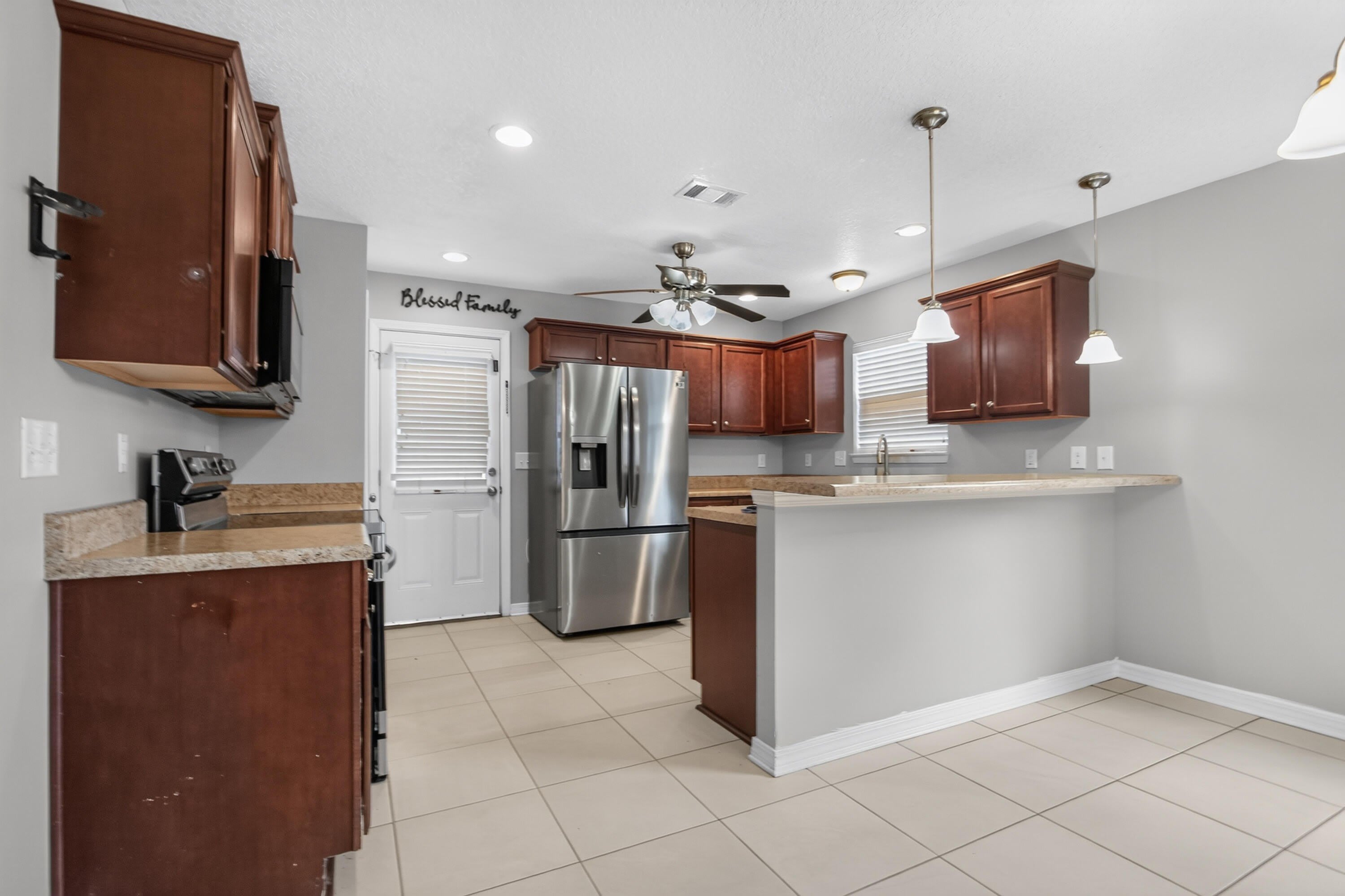 451 Eisenhower Drive – photo 4