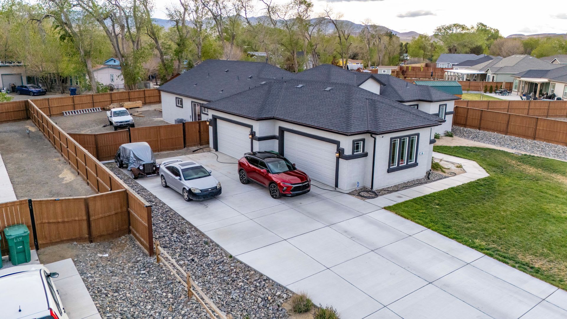 Beautiful 4-bedroom, 3 bath home on a half-acre lot for rent, $3000 per month – photo 2