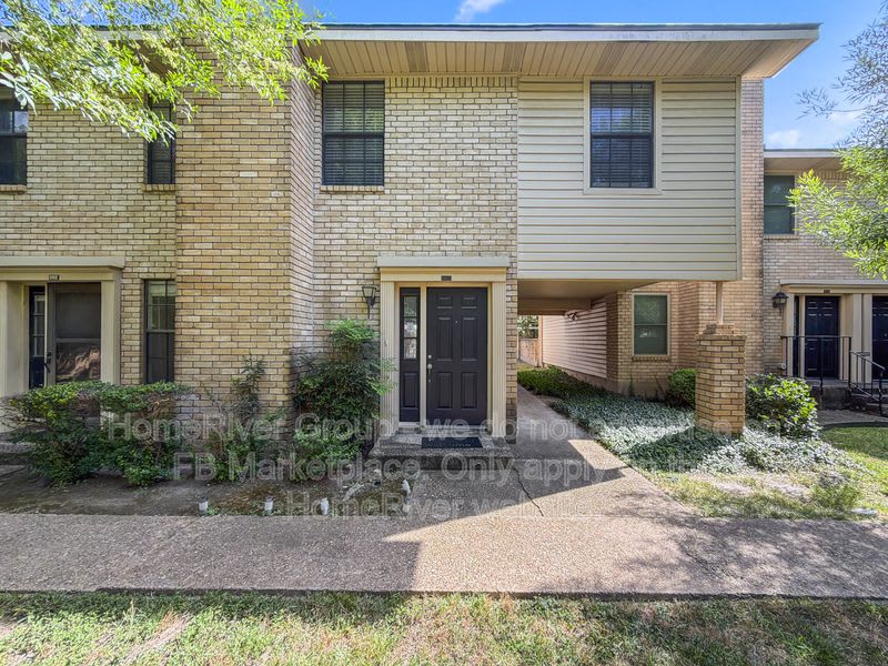 8400 Jamestown Dr – photo 1