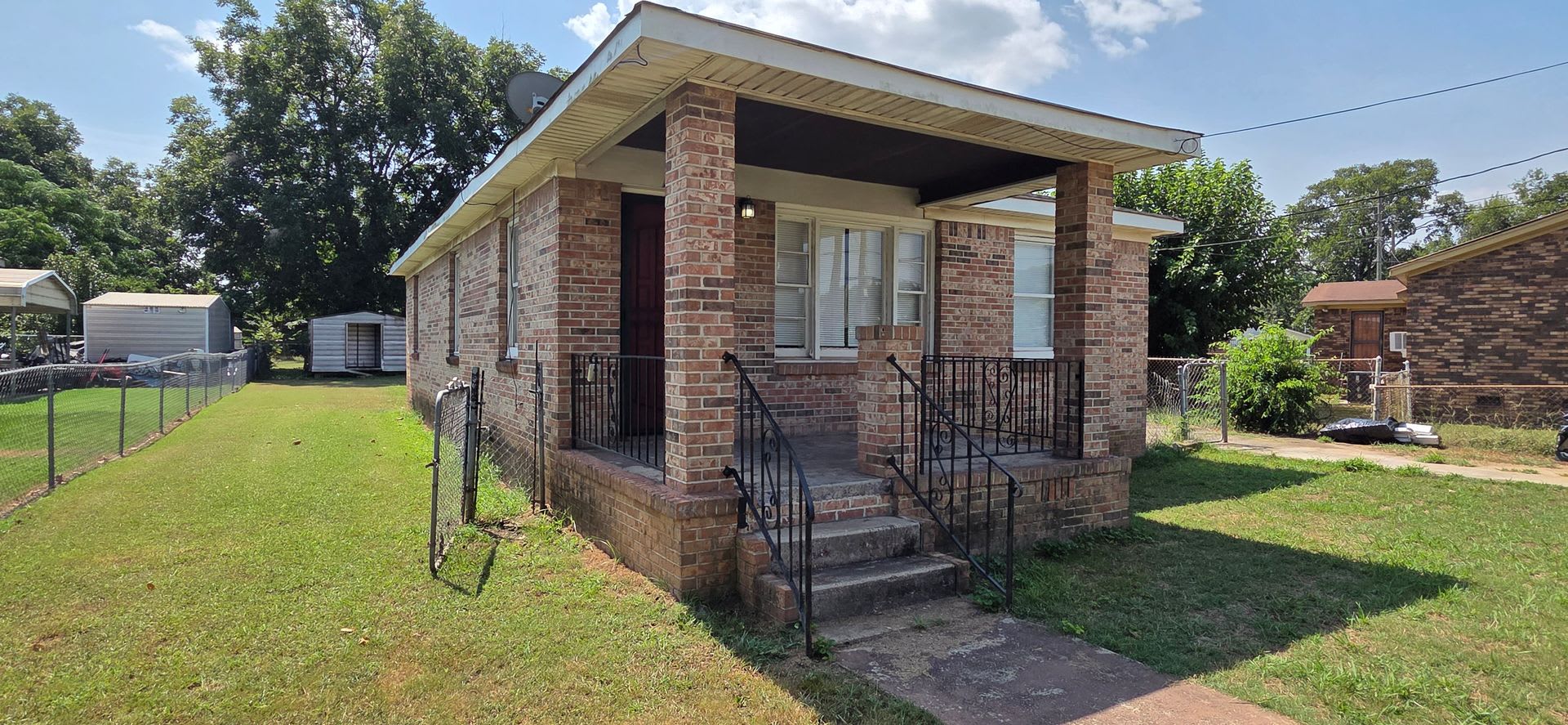Comfortable Spacious 3 Bedroom Home Ready For You – photo 2