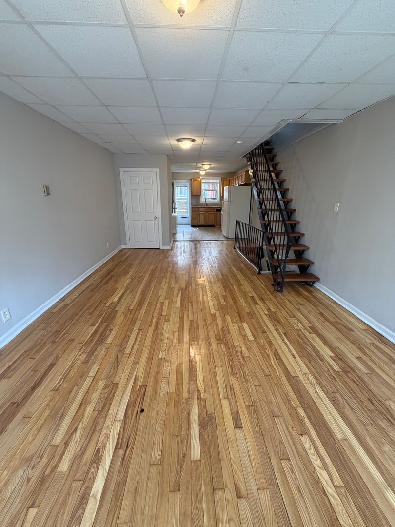 Move In Ready 3Br 1Ba South Philly Rowhome With In Unit Laundry 2 Or 3Br Housing Choice Vouchers Welcome – photo 4