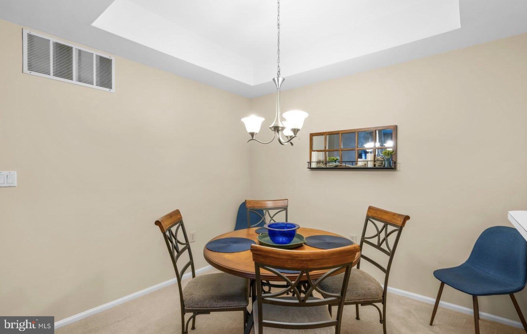 9119 GROFFS MILL Drive – photo 4