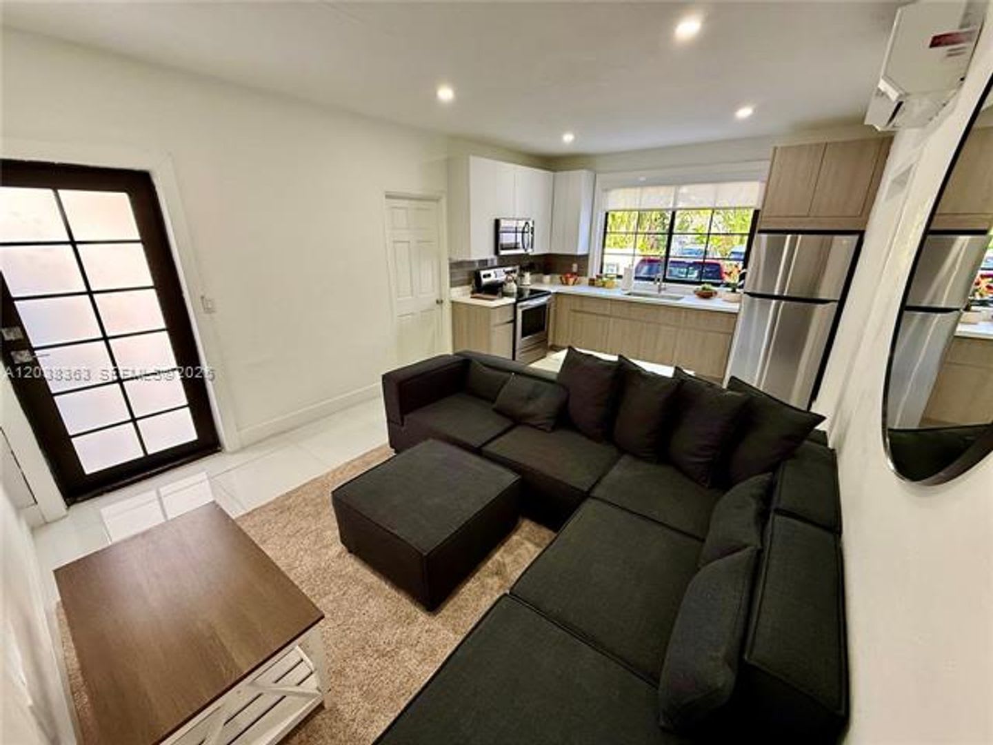 733 Michigan Ave Cu 9 Miami Beach Fl 33139 – photo 3