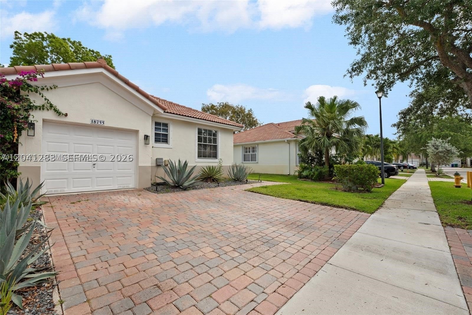 18755 SW 27th Ct – photo 2