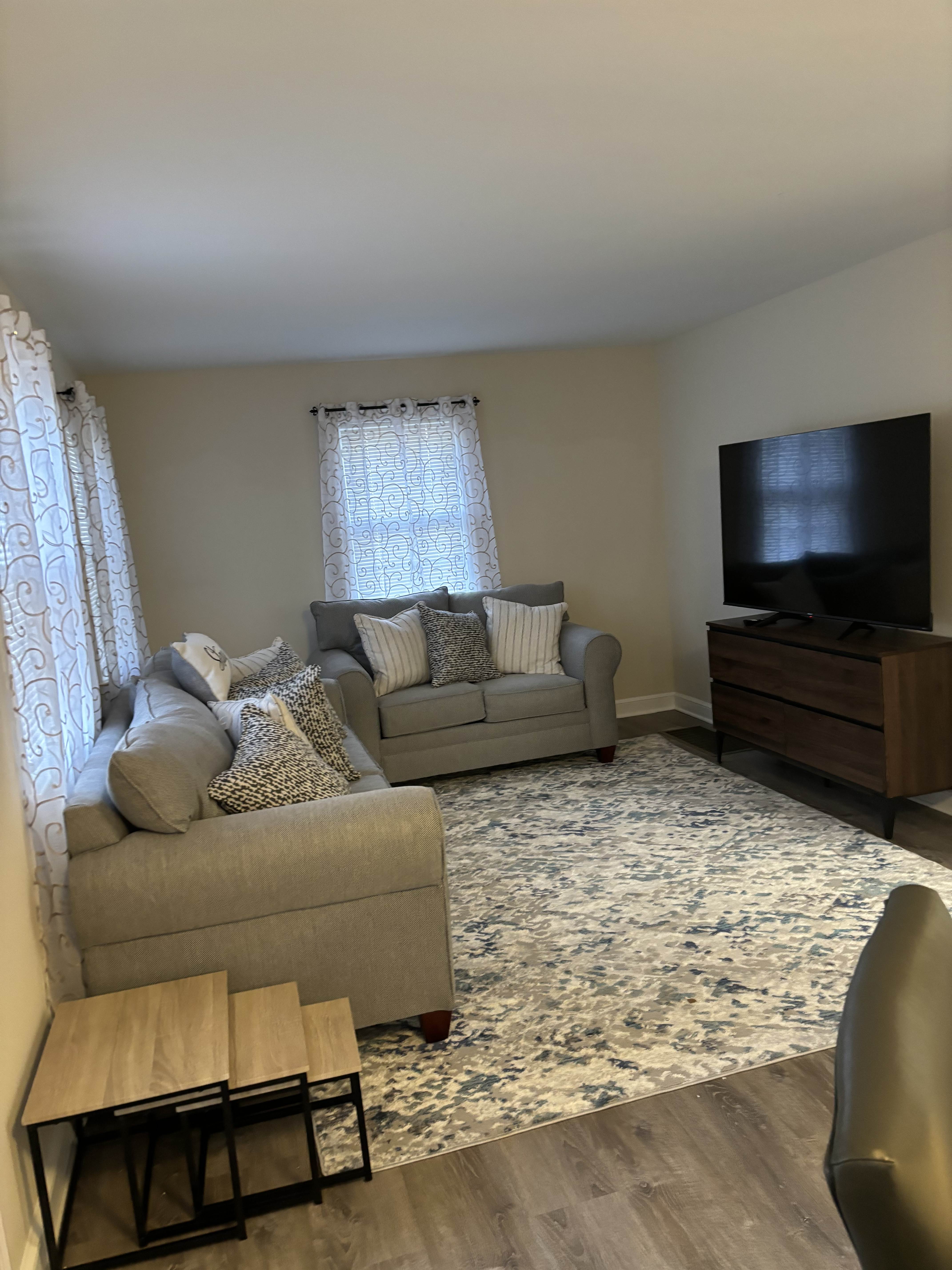 300 Dyer St – photo 1