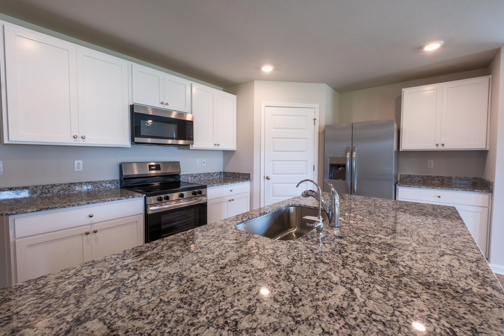3993 brownstone Way – photo 5