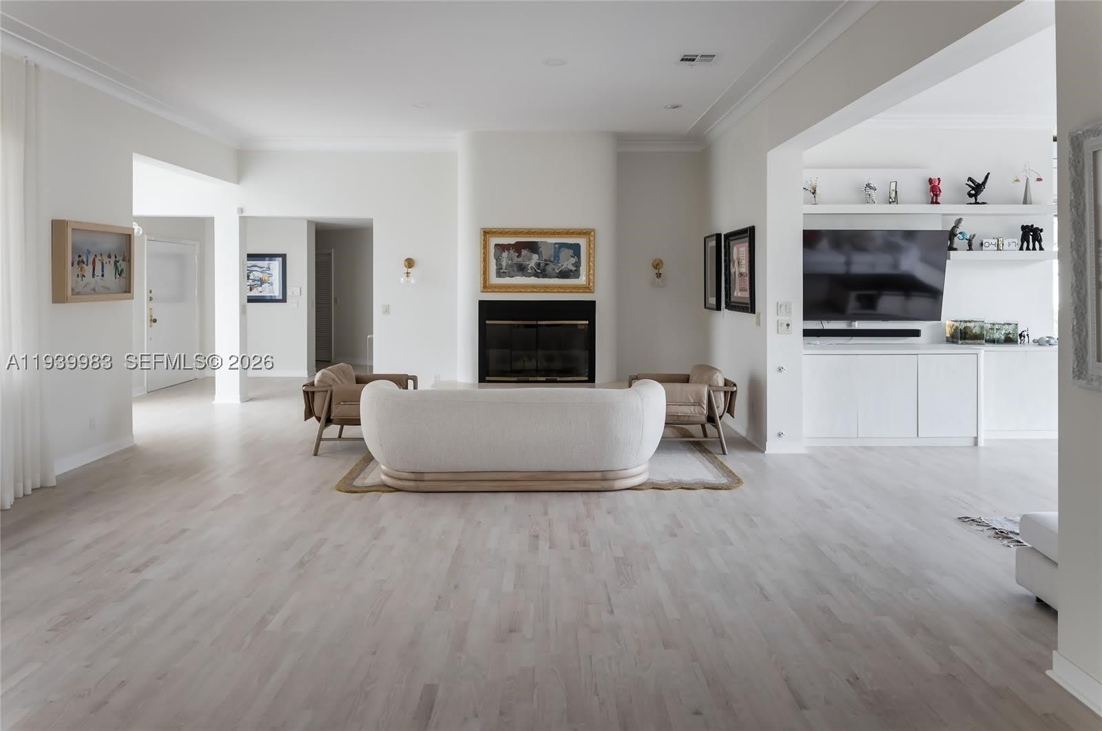950 S Southlake Dr – photo 3