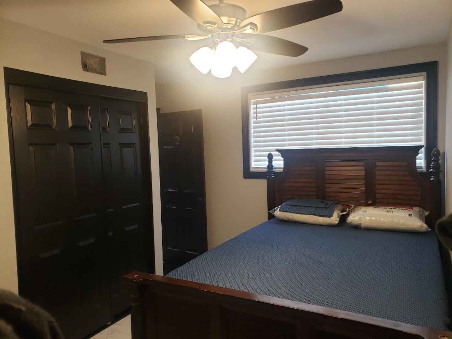 Room for Rent – photo 3