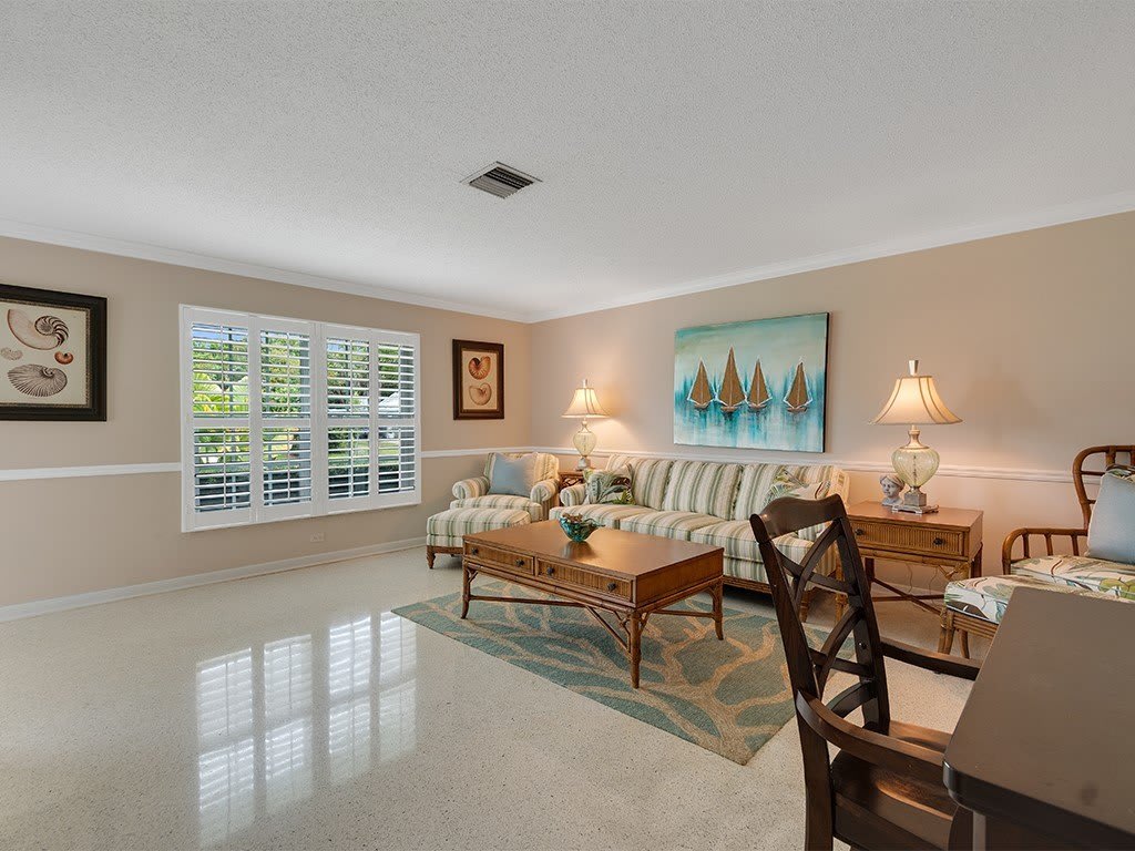 816 Acacia Road – photo 3
