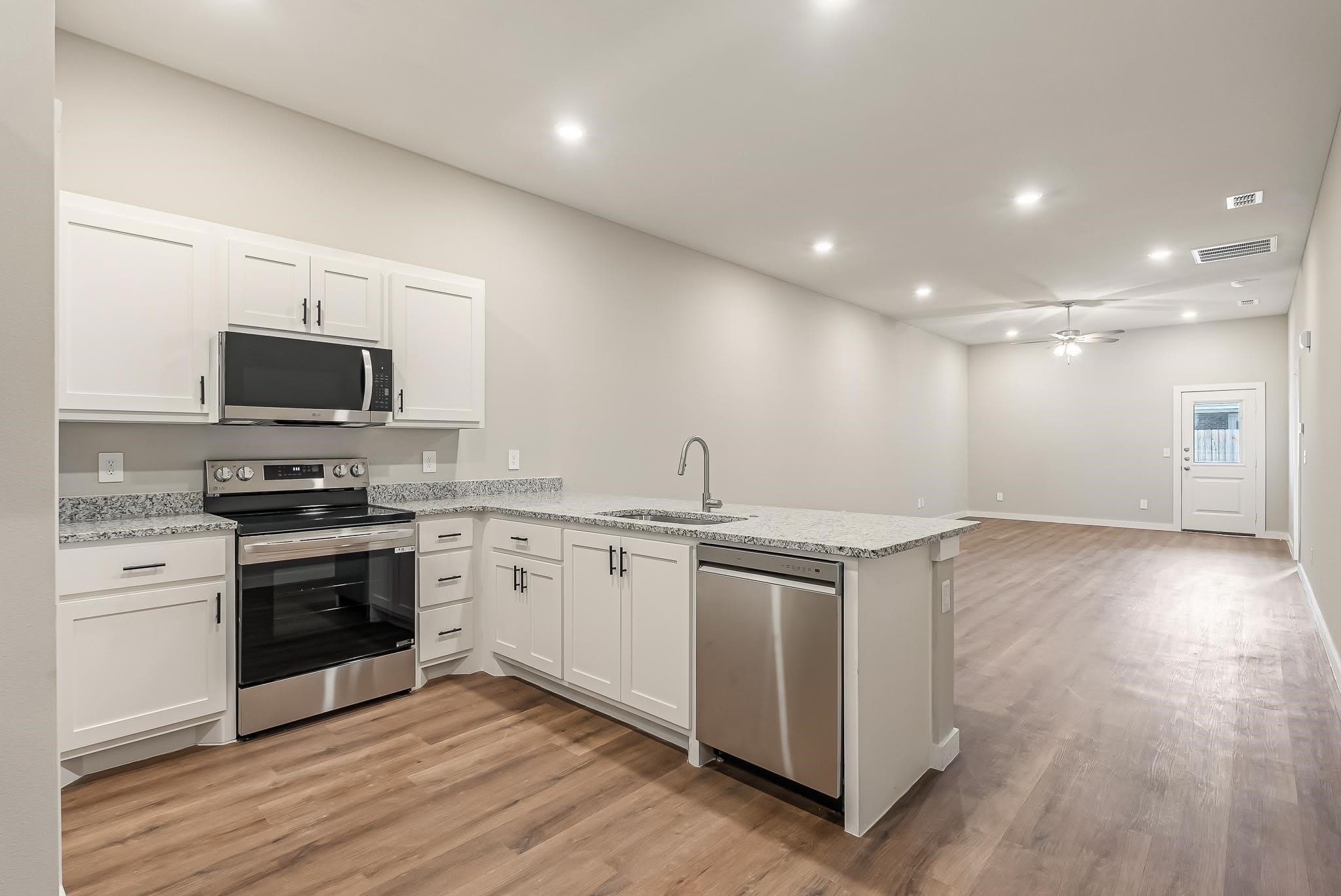 2701 Baron Avenue – photo 4