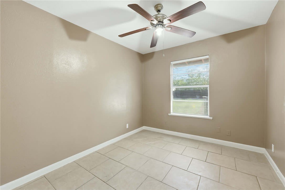 1110 Shephard Drive – photo 5
