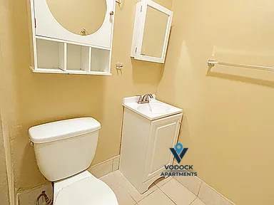 128 Madison St – photo 2