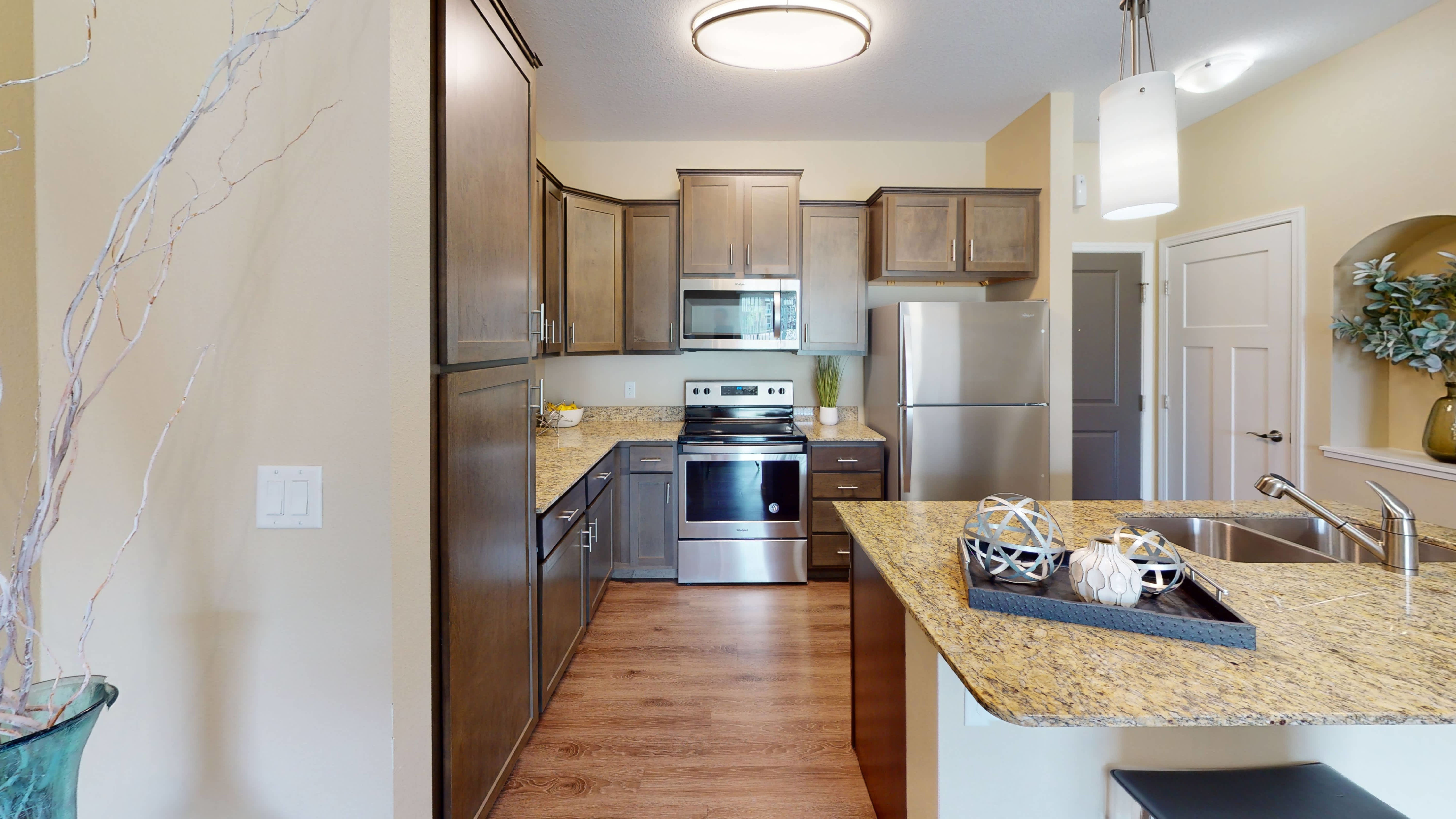 Minneapolis Maple Grove – photo 2