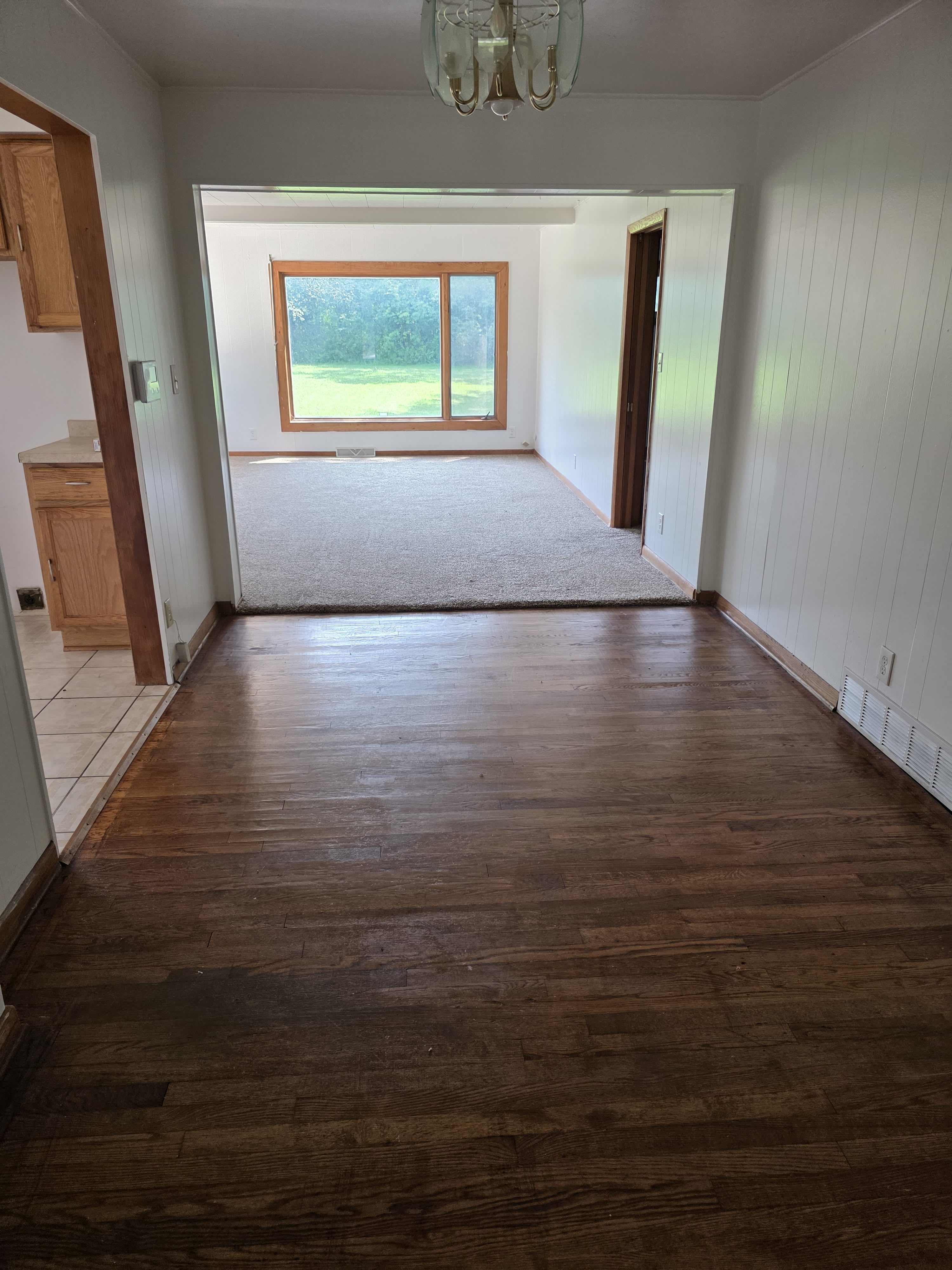 1725 W Mequon Rd – photo 4