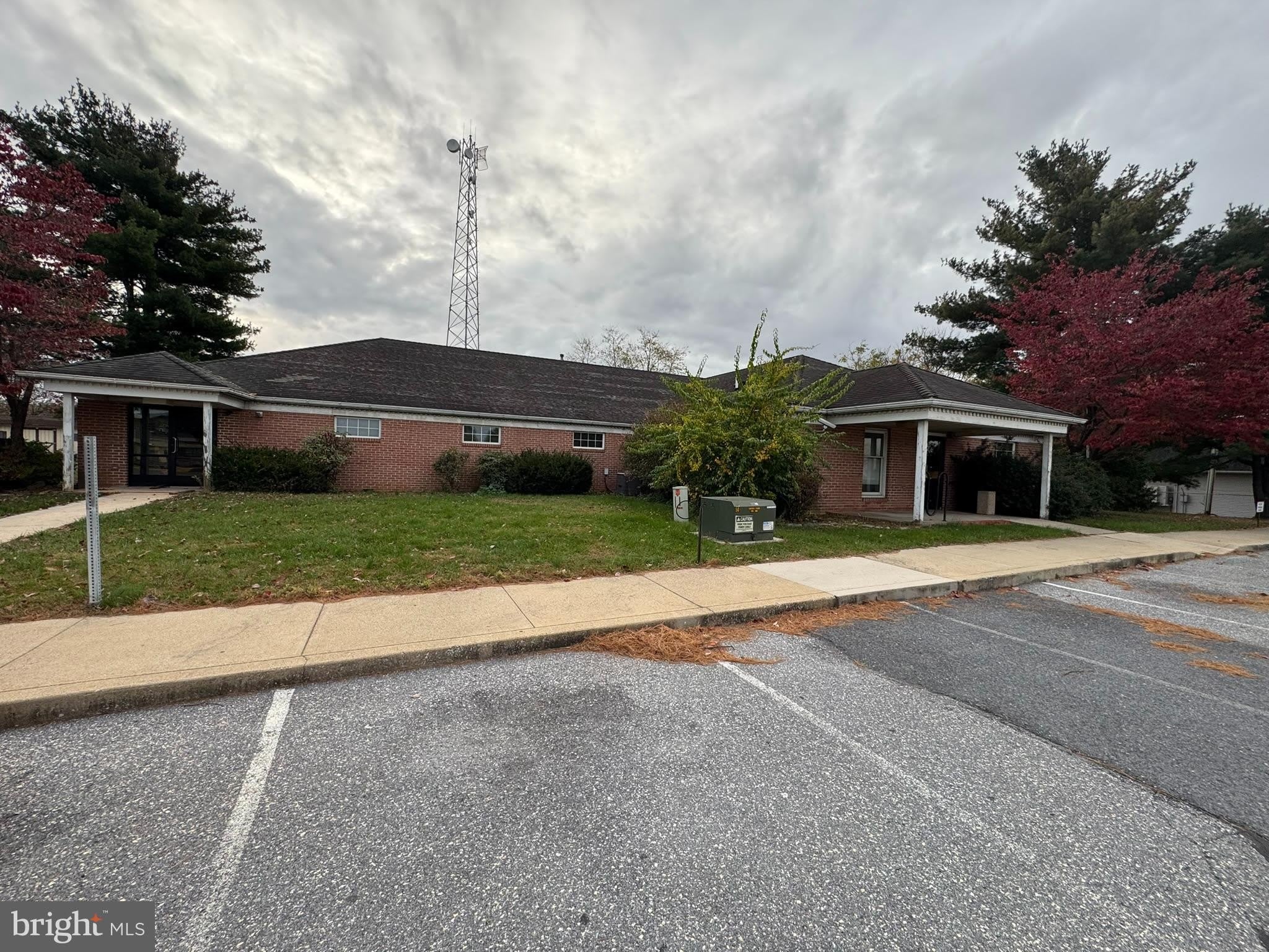 440 WALKER Road – photo 2