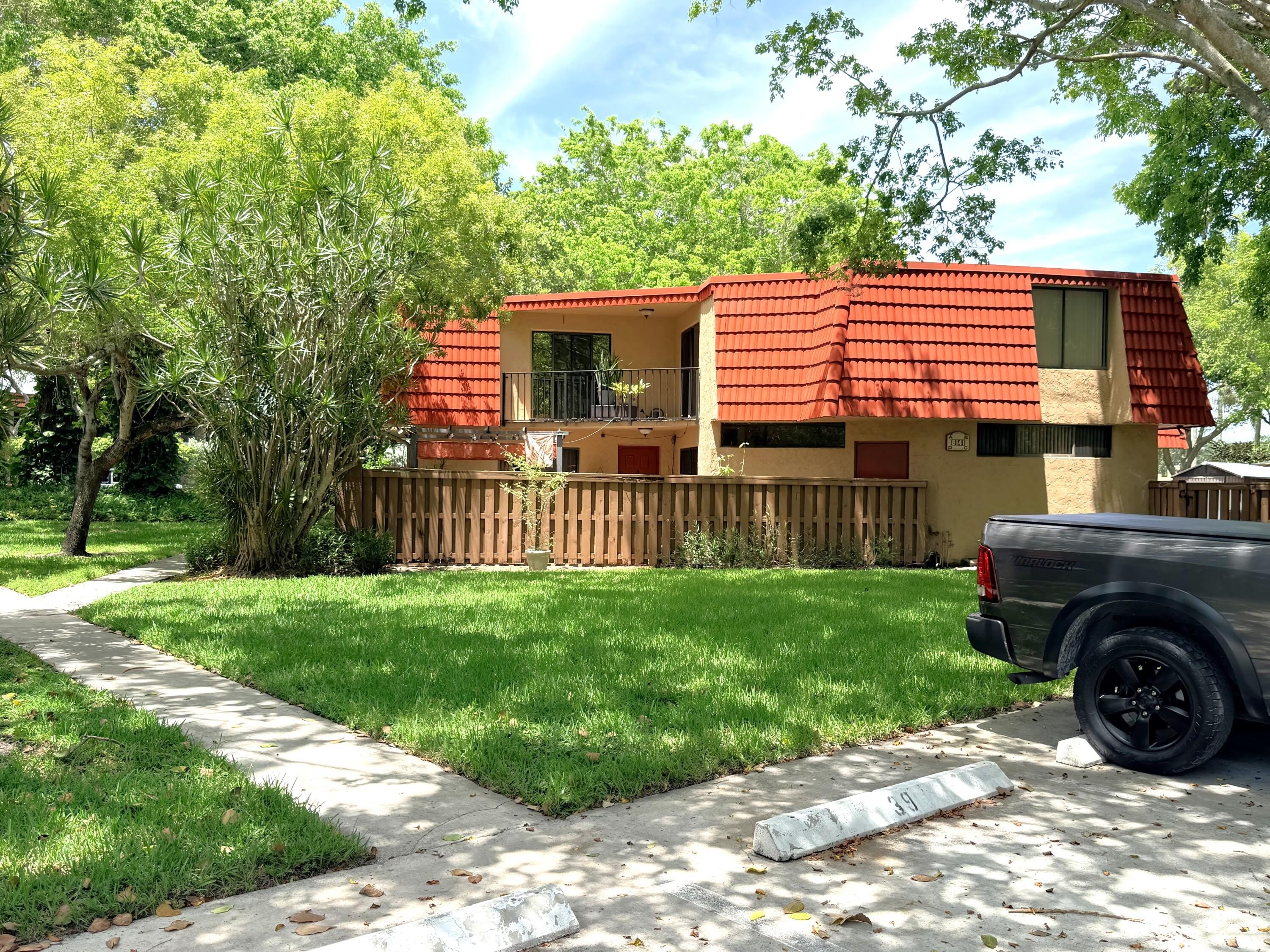 8141 Severn Drive – photo 1