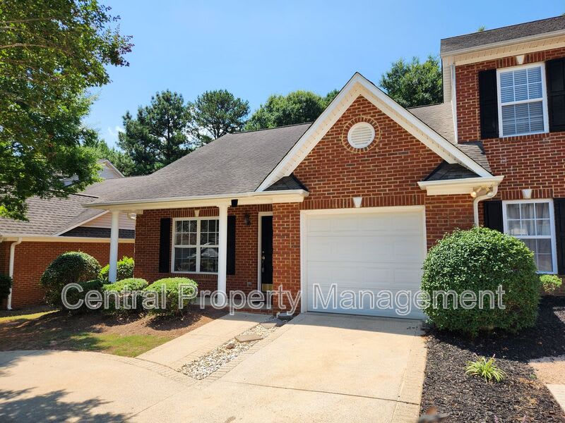 303 Rexford Drive – photo 2