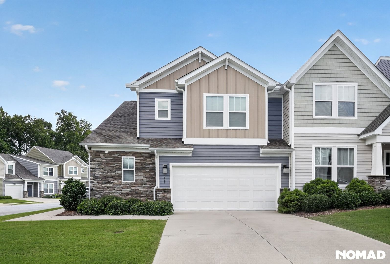 Charming 3BR Townhome in Taylors – photo 2