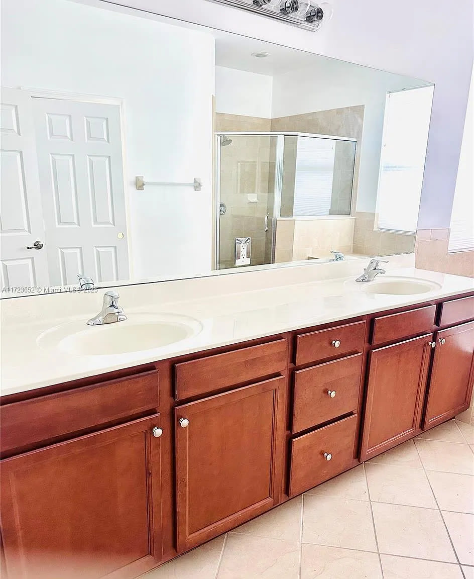 3530 West 88th Street – photo 5