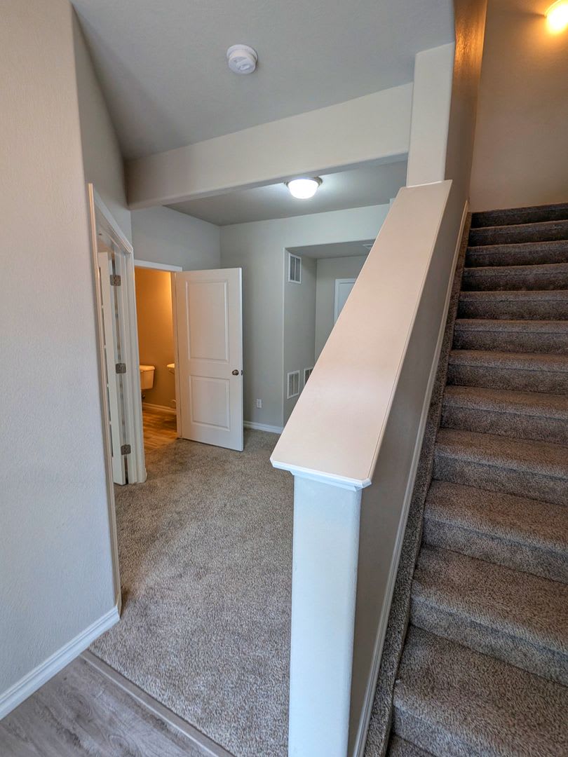 Three Bedroom Townhome – photo 4