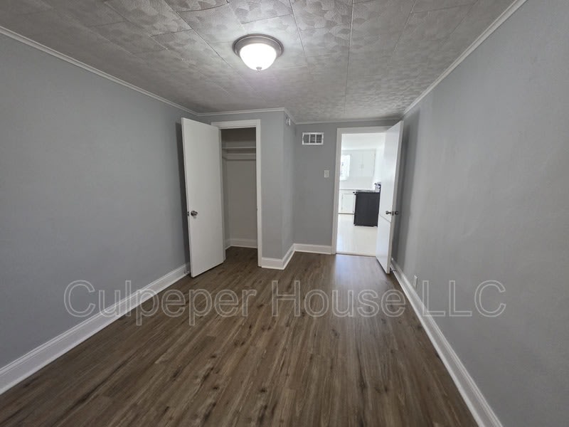 2207 West Laskey Road – photo 4