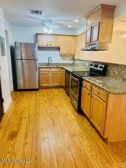 590 Royal Oak Drive lot: 13 – photo 3