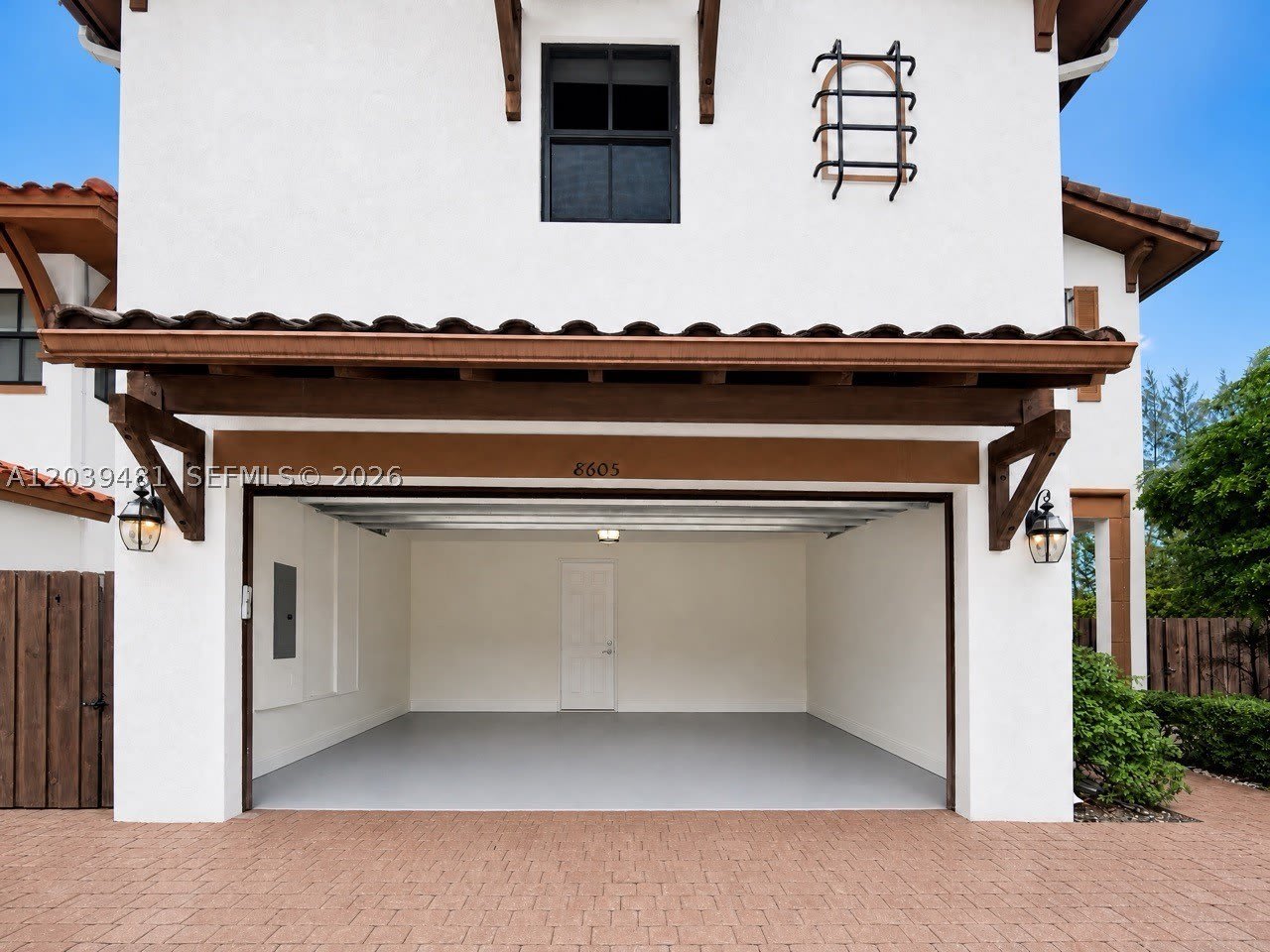 8605 NW 102nd Ct – photo 3