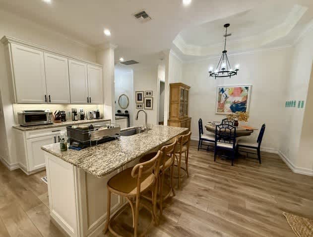 2025 Bridgepointe Cir – photo 5