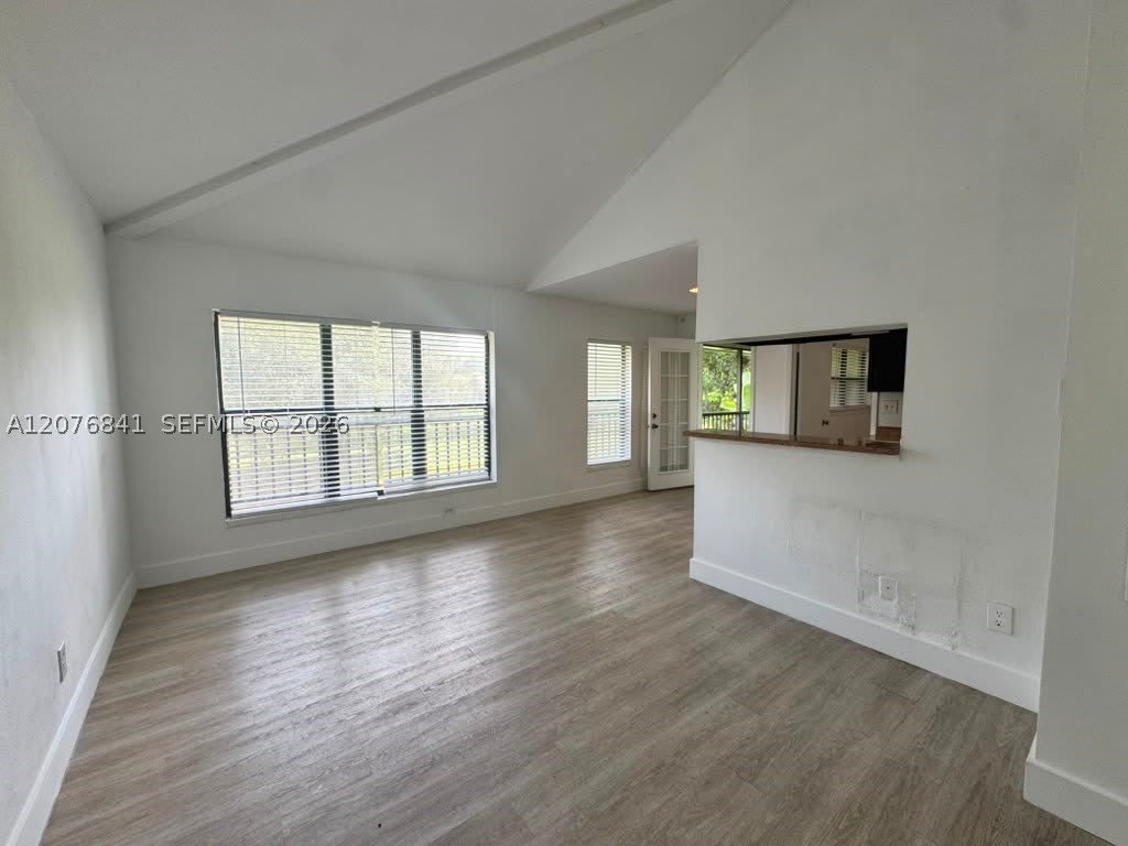 3960 NW 87th Ave – photo 4