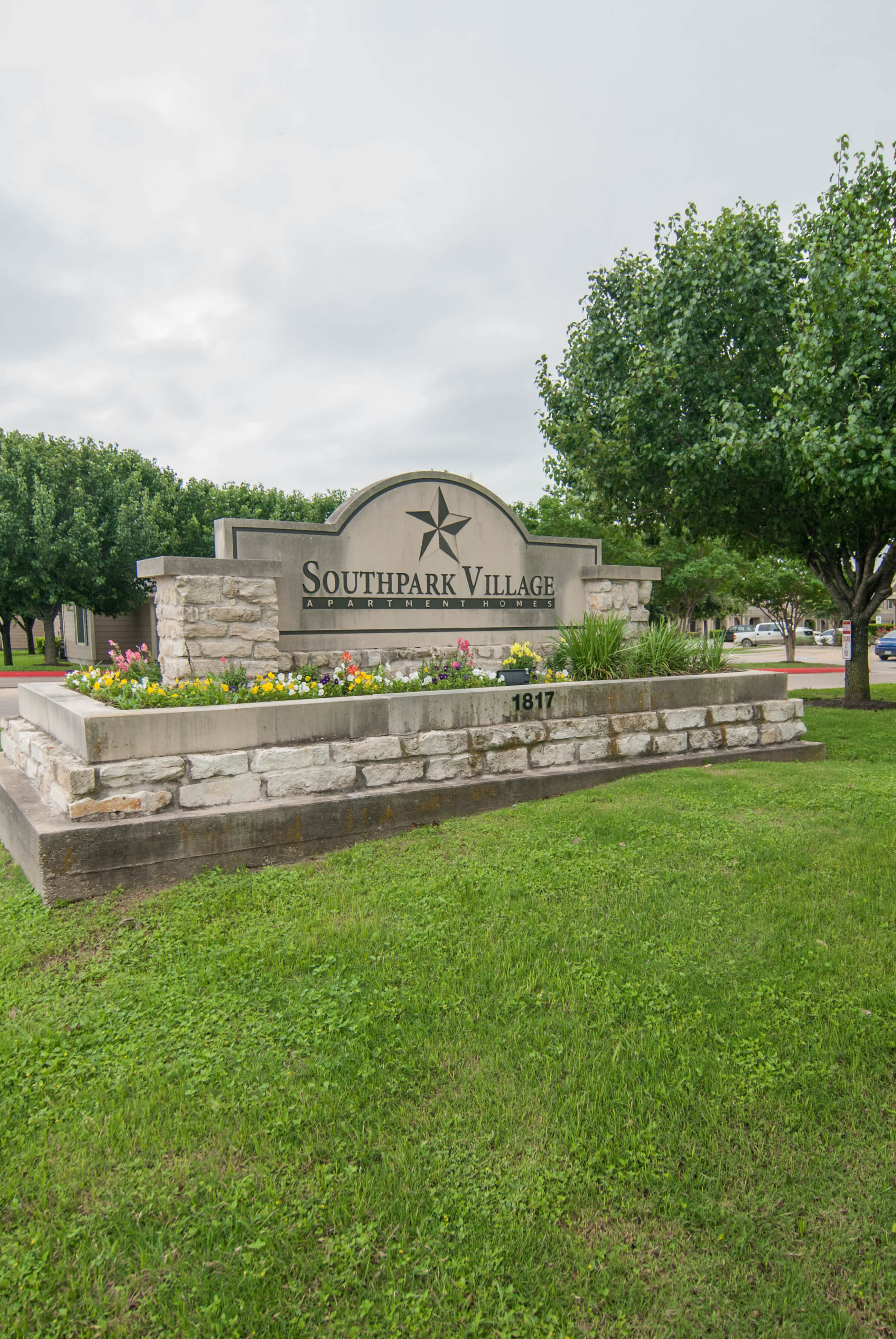Southpark Village – photo 1
