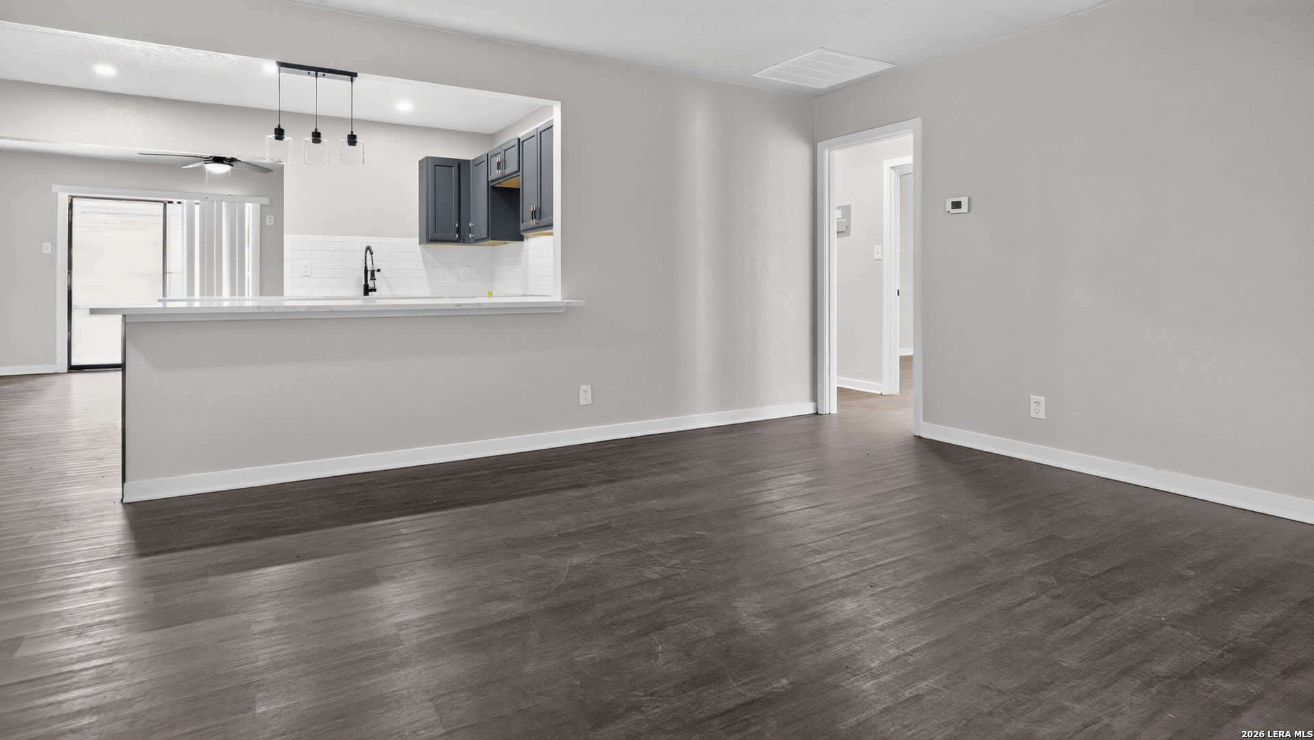 219 Leonidas Dr – photo 3