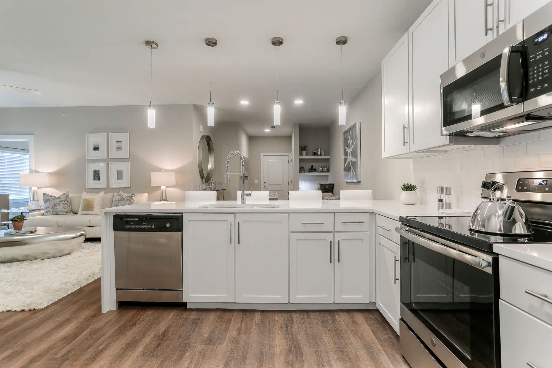 Annandale Apartment Homes – photo 3